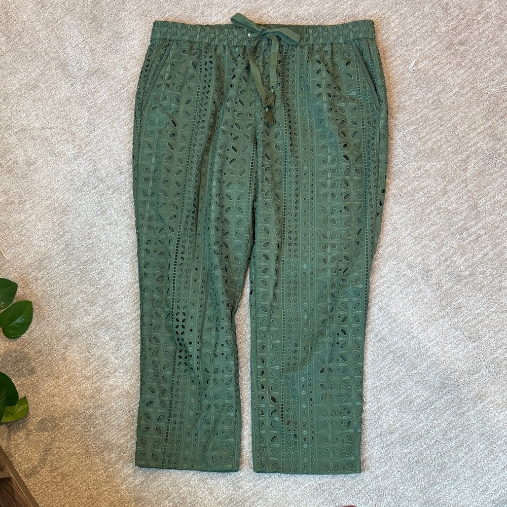 J. Crew Olive Eyelet Cropped Pants